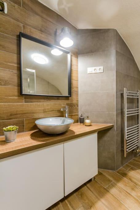 Apartman Charming By Newave *